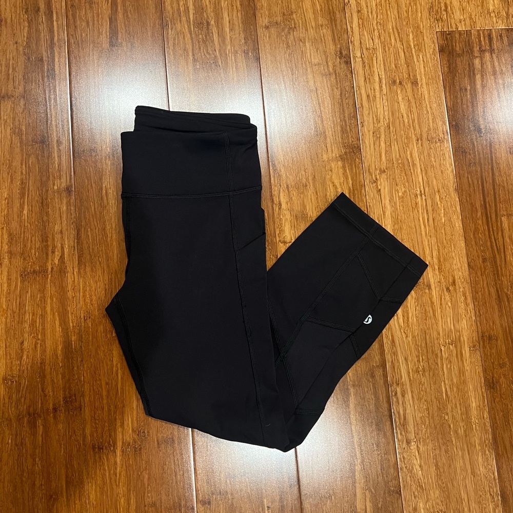 Black Lululemon Crop Leggings
